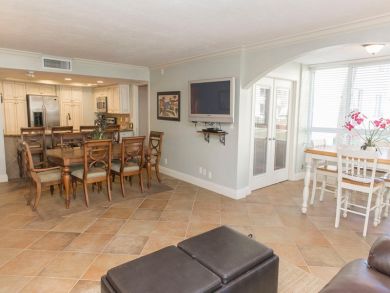 2 bedrooms and Very Nice Interior!